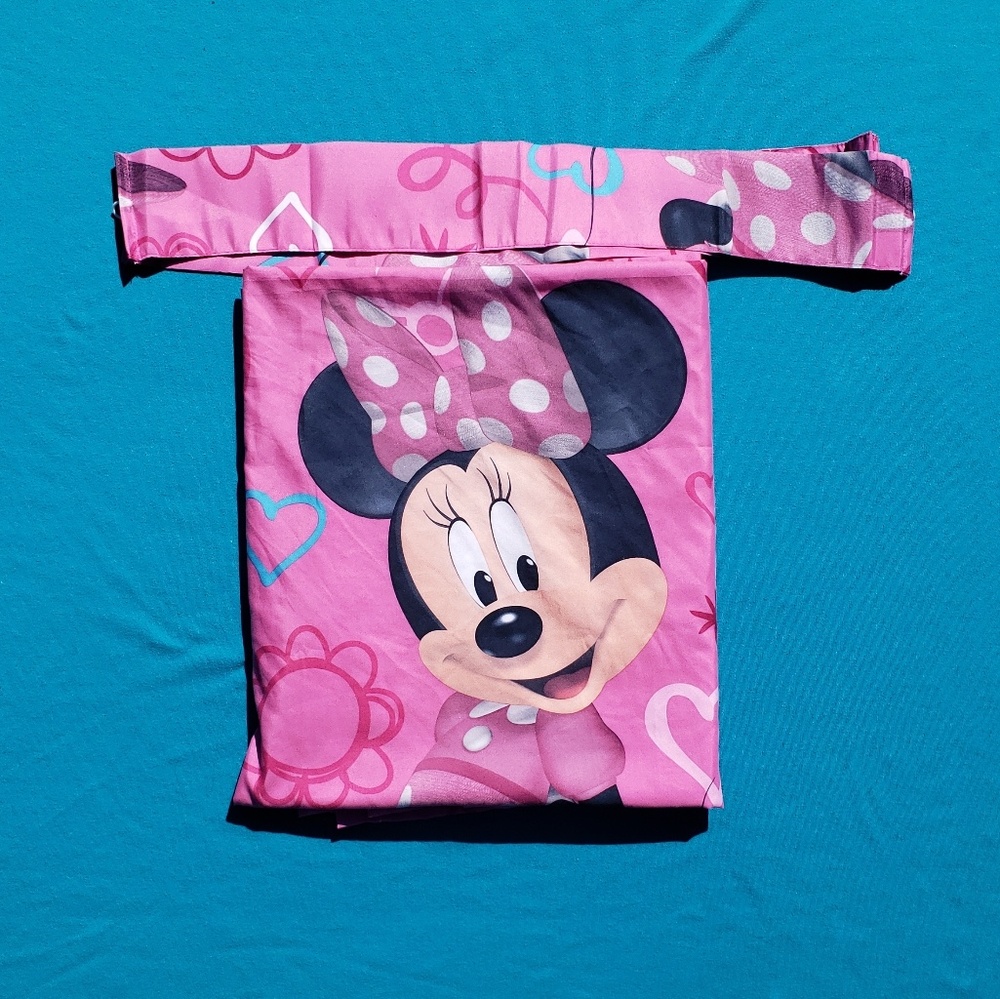 Minnie Mouse Pink with bows window panels